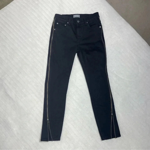 Boyish Jeans - Picture 2 of 7